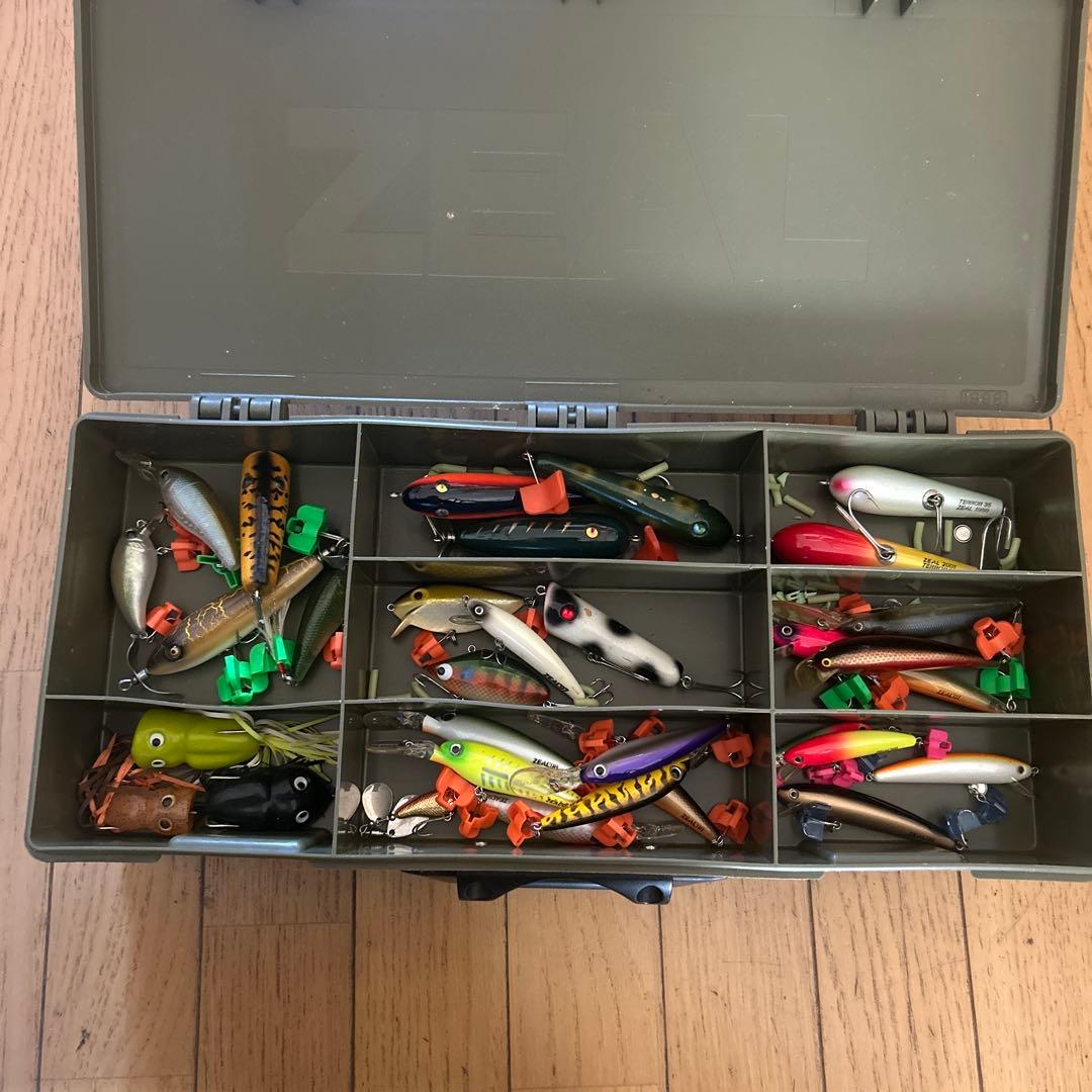オールド系ルアー約56個 ZEALアマゾンBOX付き