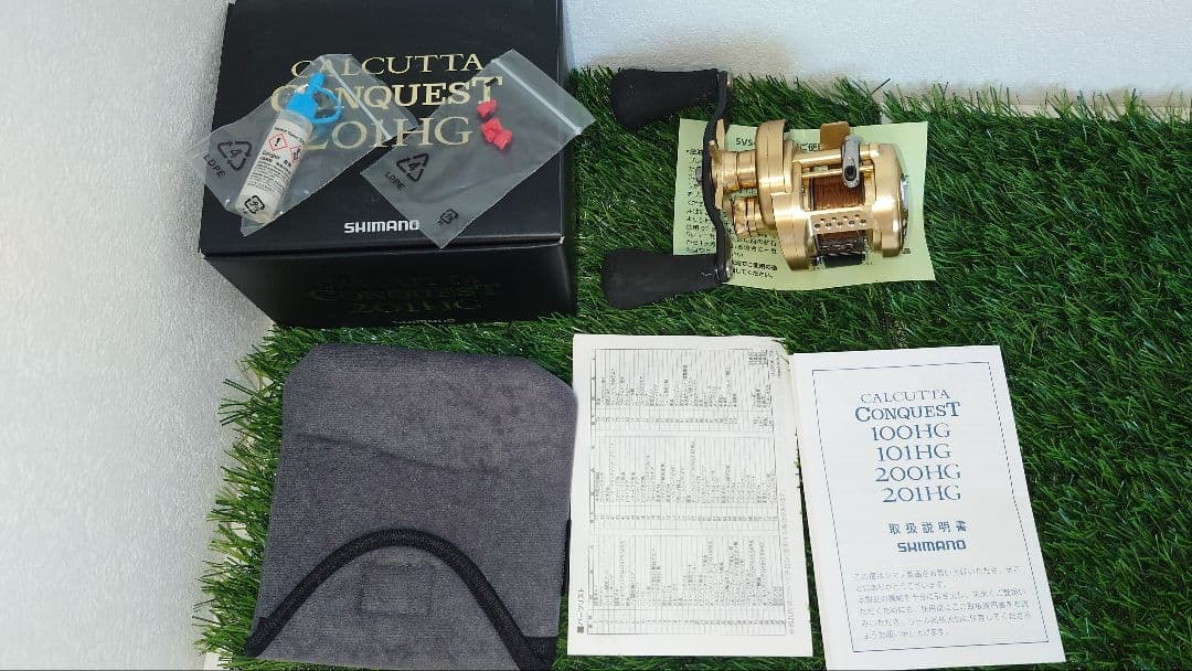 カルカッタコンクエスト 201HG ベイトリール　左ハンドル