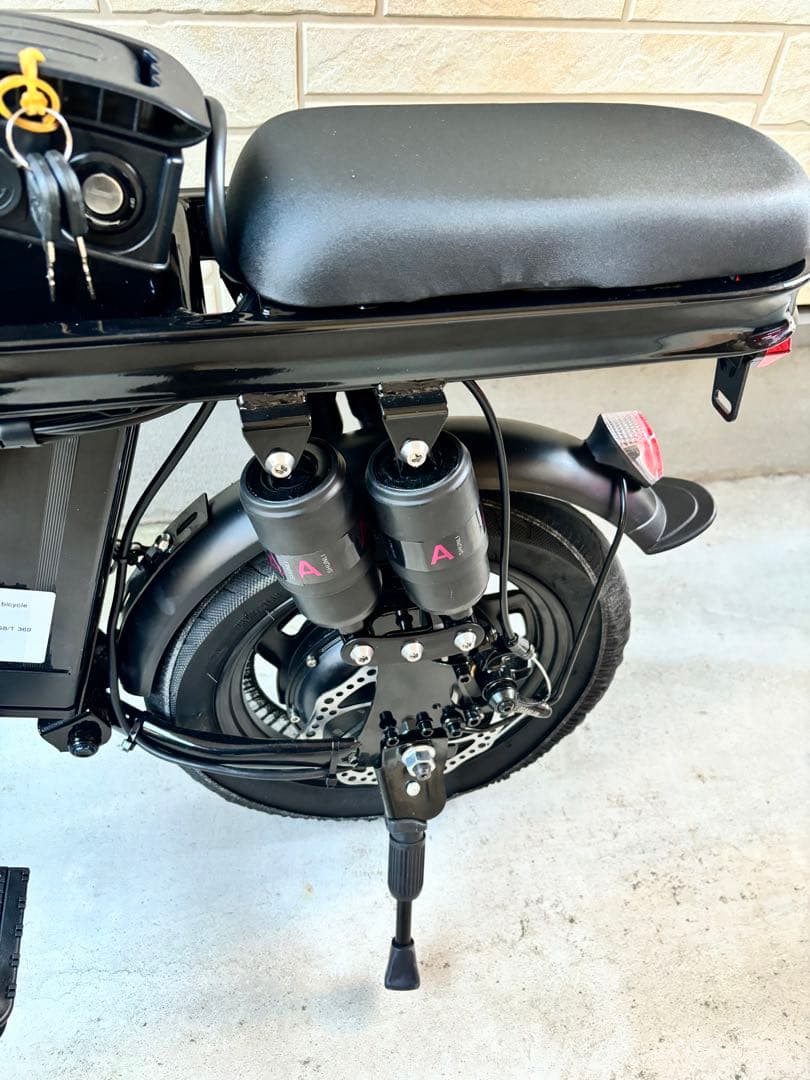 電動自転車　48V/15ah