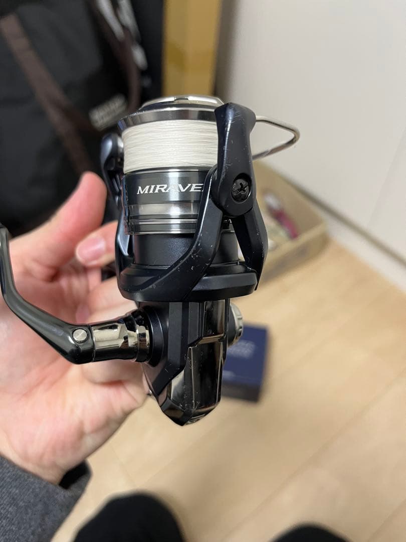 SHIMANO MIRAVEL C2000S リール