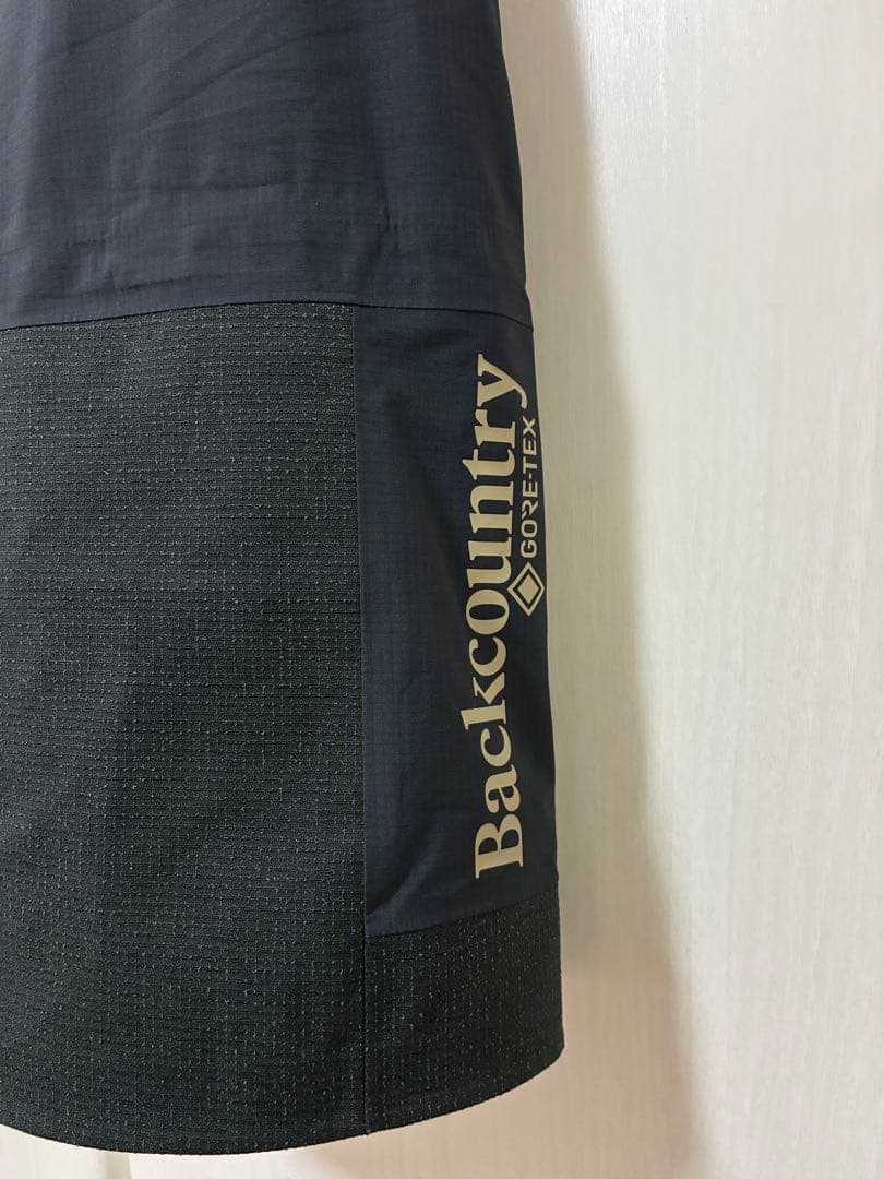 日本未発売　バックカントリー　GORE-TEX ゴアテックス　ビブパンツ　メンズ