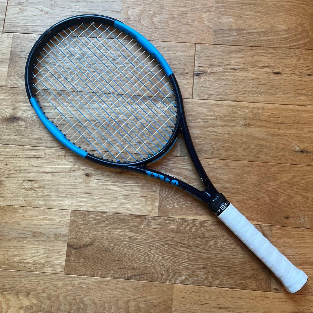 Wilson Ultra Tour 100 ラケット
