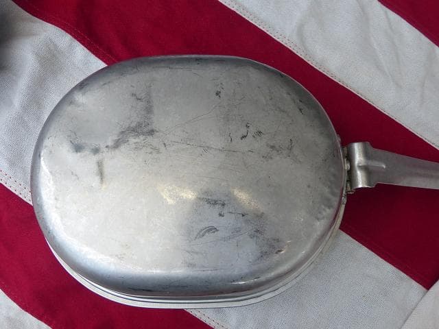 ナム戦 1967” 米軍実物　メスキットパン REGAL　312　食器