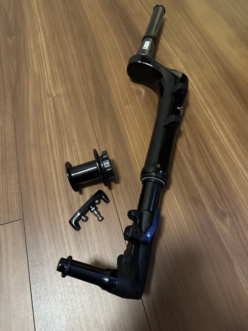 【CANNONDALE LEFTY OLIVER 完成車外し品 ハブ付属！】