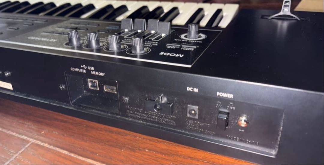 鍵盤楽器 Roland JUNO-DS61