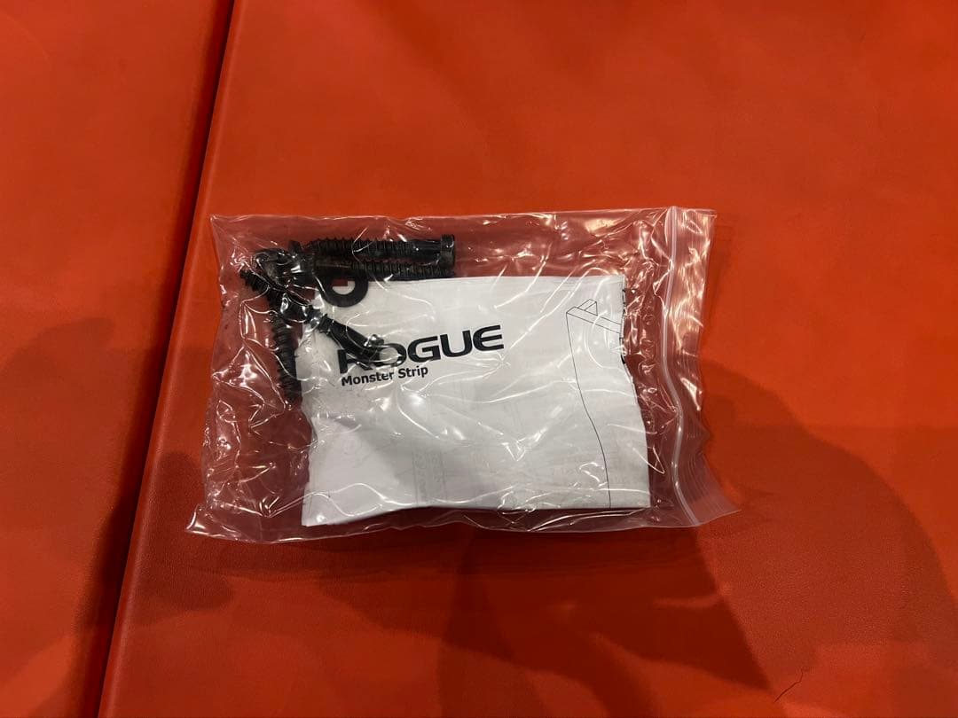 ●Rogue ローグ モンスター ストリップ　新品未使用　正規品　本物