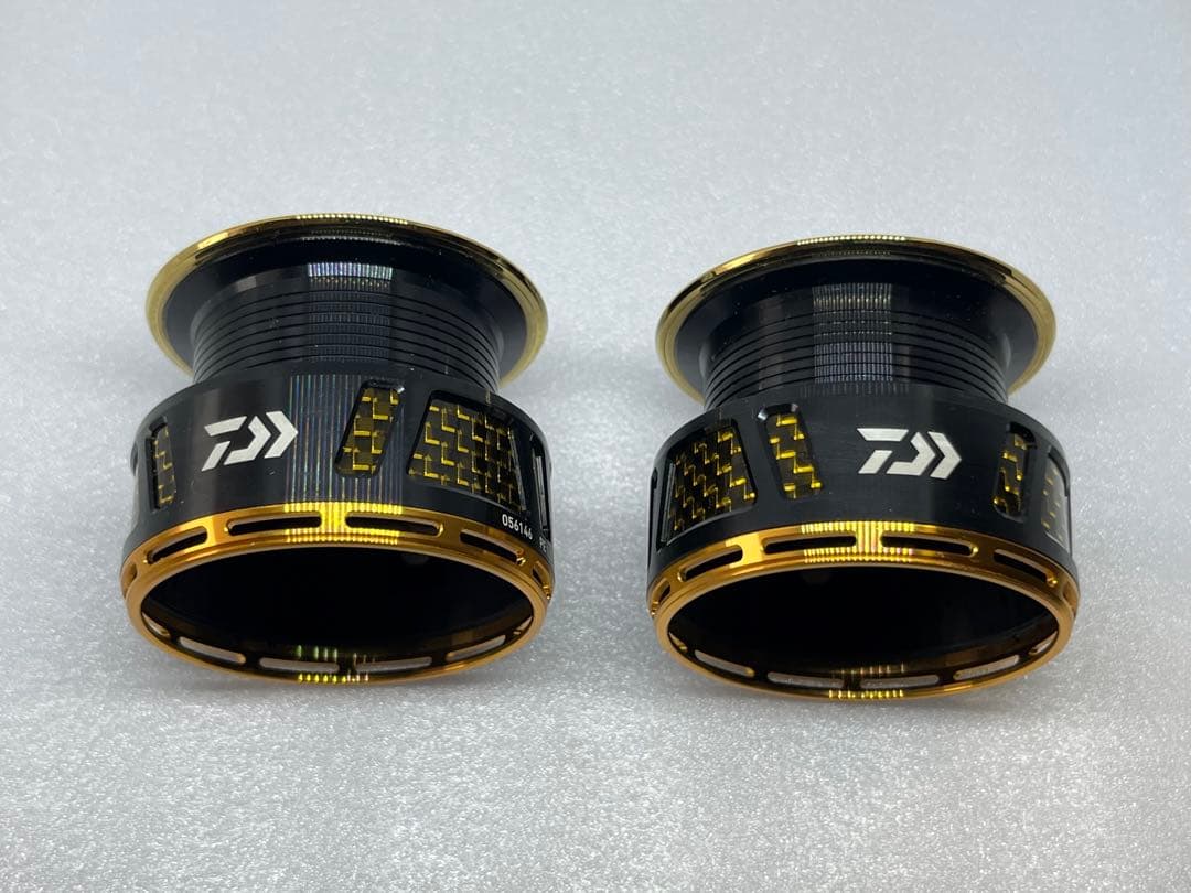 ダイワ DAIWA 14モアザン 3012H スプール2個とケースセット