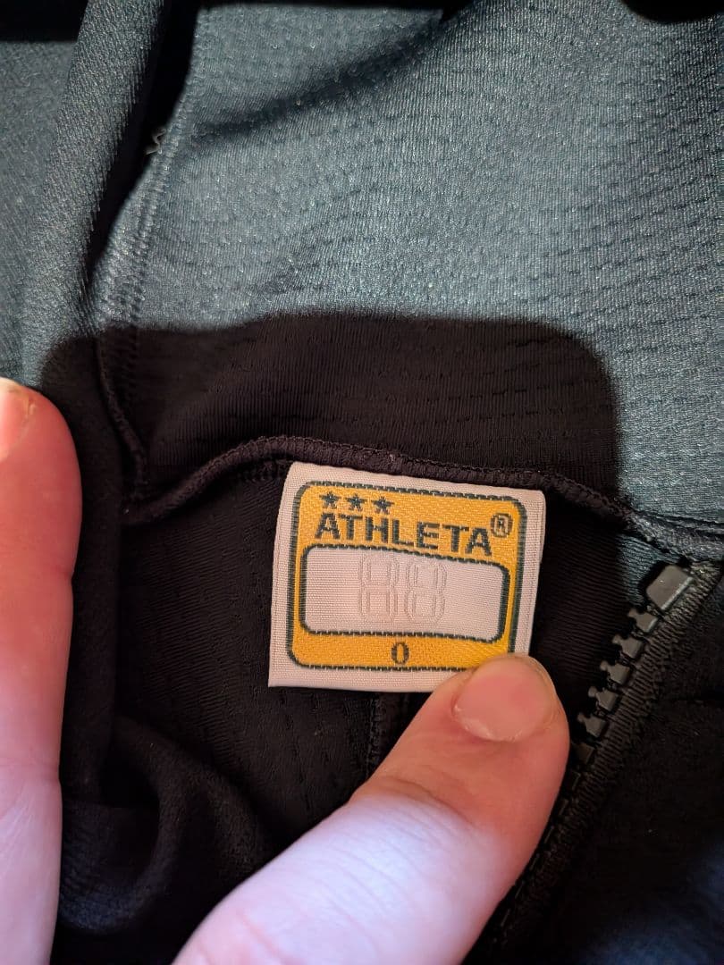 ほぼ未使用！ATHLETA ブラック ジャージ上下　ピステ　セットアップ