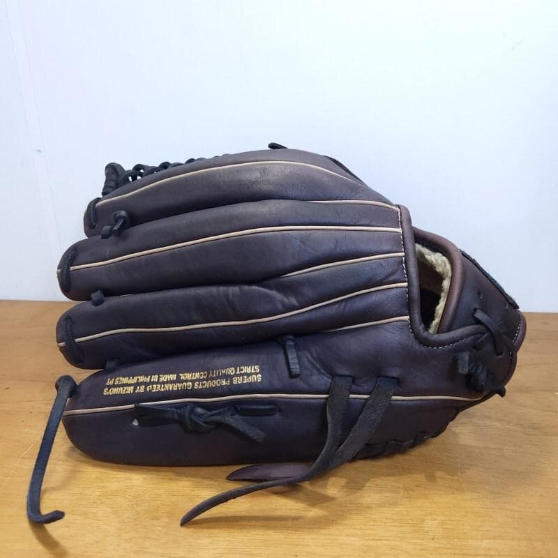 ミズノ イチローモデル ゴールド刻印 Mマークラベル激レア 外野用 軟式グローブ