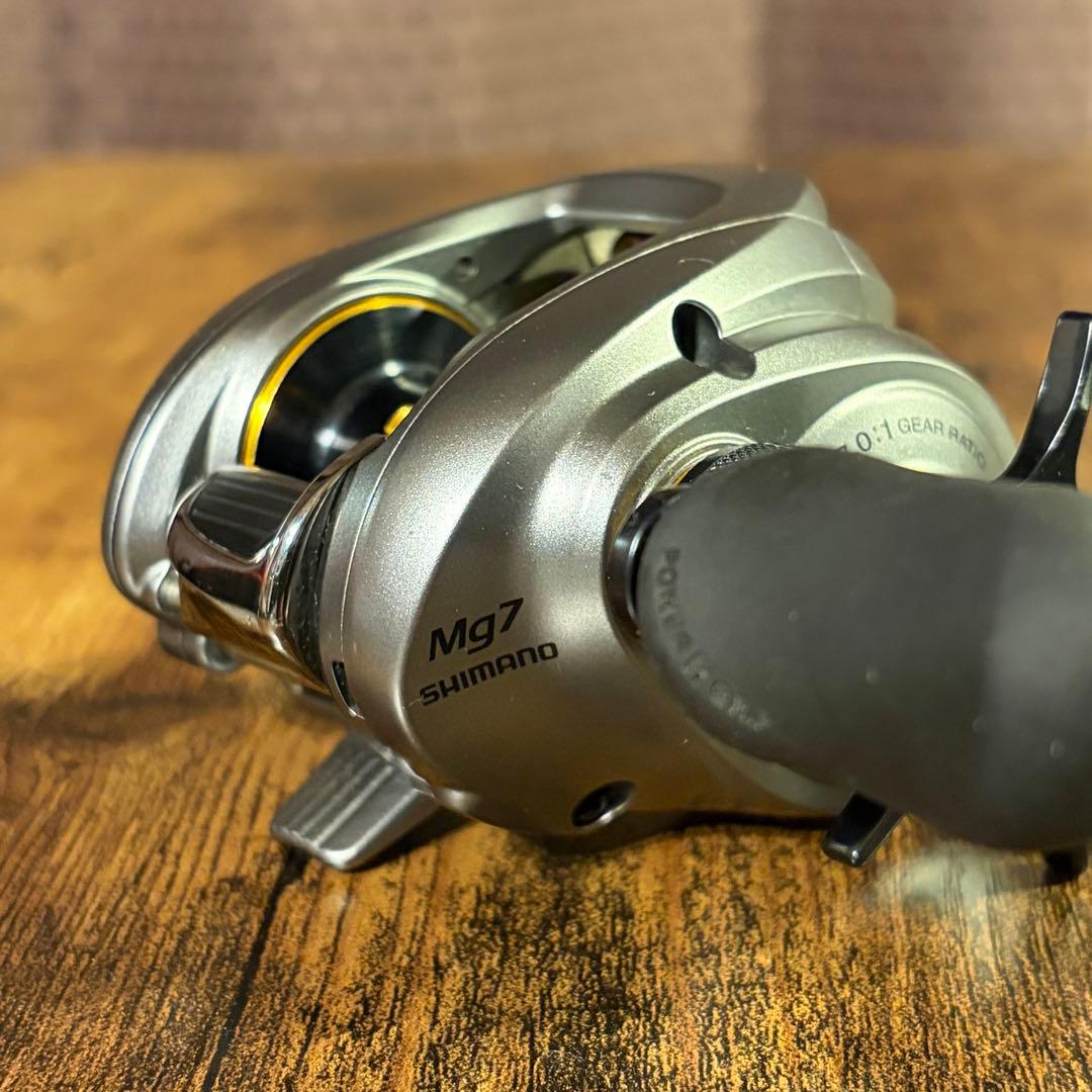 シマノ　アルデバラン　右巻き　MG7 SHIMANO ALDEBARAN