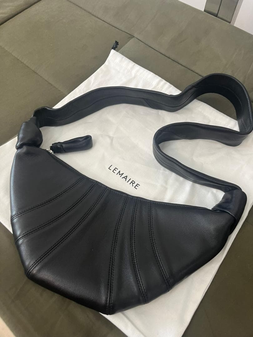 ギター lemaire croissant small bag BLACK