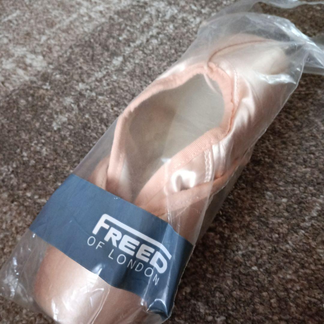 幅広さんにおすすめ　FREED　5 xxx
