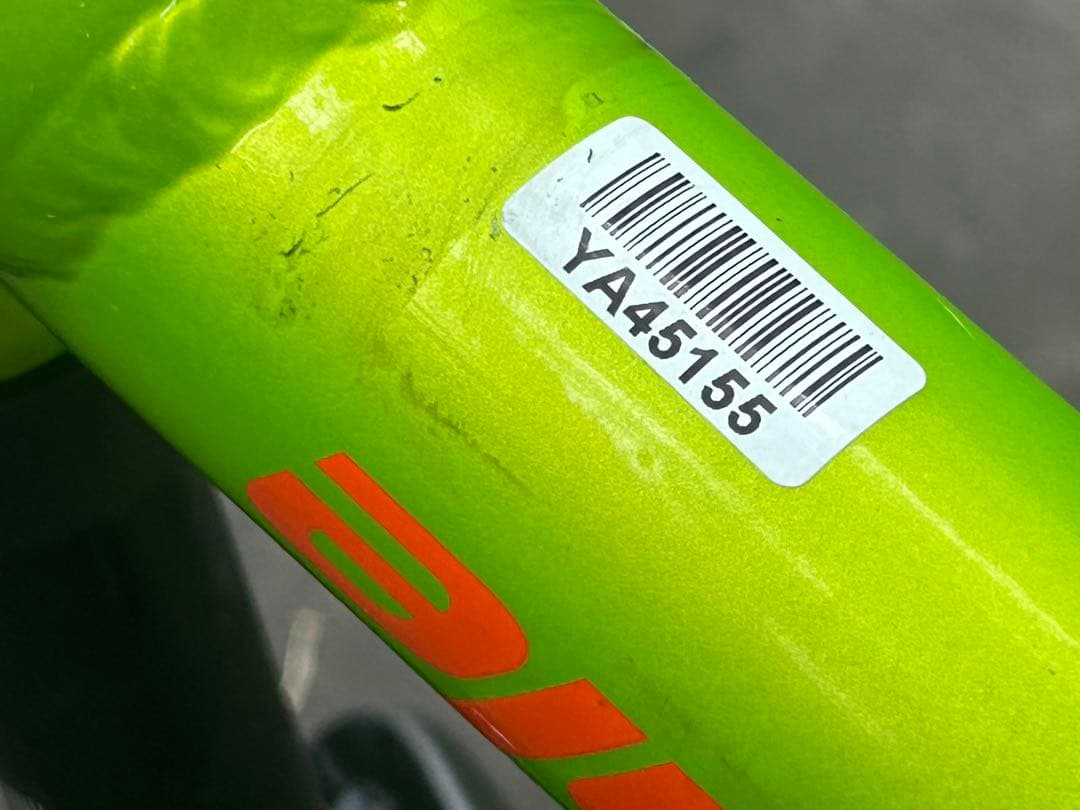 CANNONDALEキャノンデール 片持ちレフティ 限定車 ストライダー キッズ