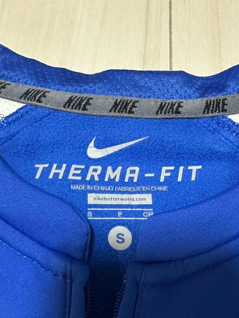 Nike ケングリフィーjr ハーフジップ ウインドブレーカー