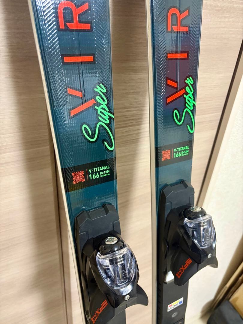 ロシニョールROSSIGNOLスーパーヴィラージュⅧ LTD 166cm 値引可