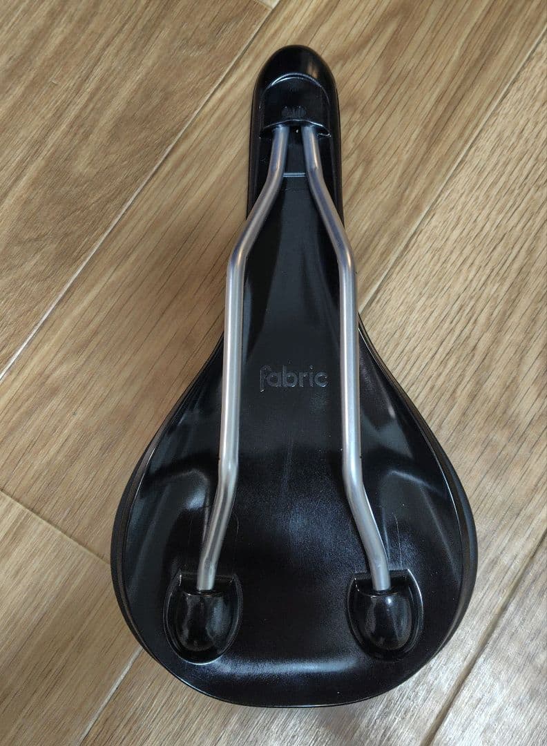 fabric Scoop Elite CRO-MO RAIL 自転車 サドル