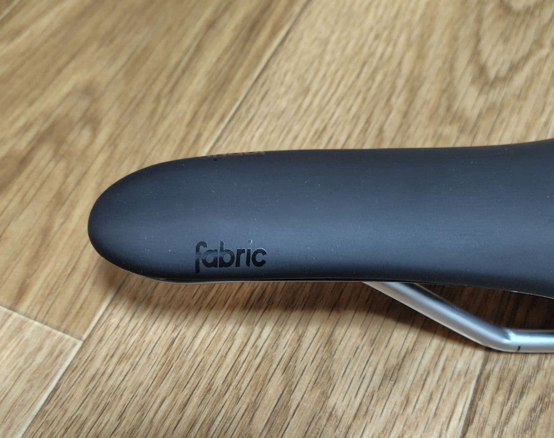 fabric Scoop Elite CRO-MO RAIL 自転車 サドル