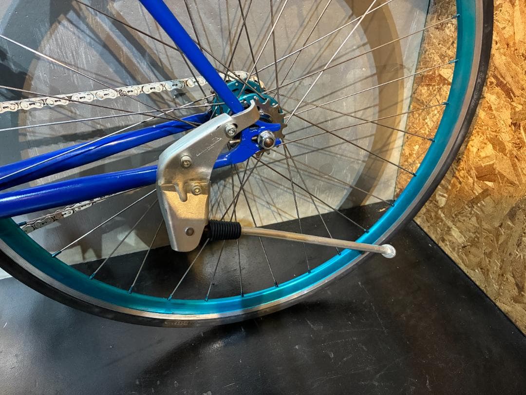D24/中古シングルスピード Ford 530mm ブルー