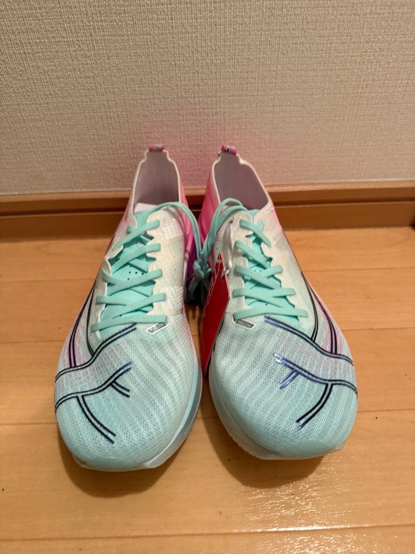 スパイク・シューズ XTEP ace 160
