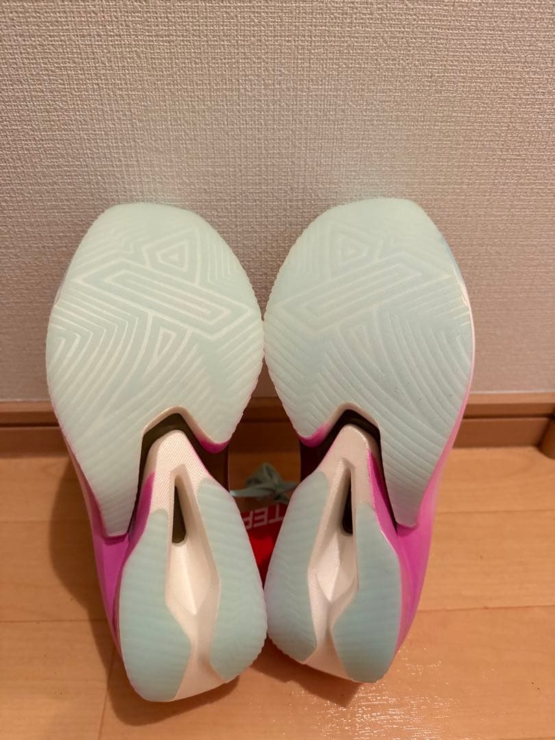スパイク・シューズ XTEP ace 160