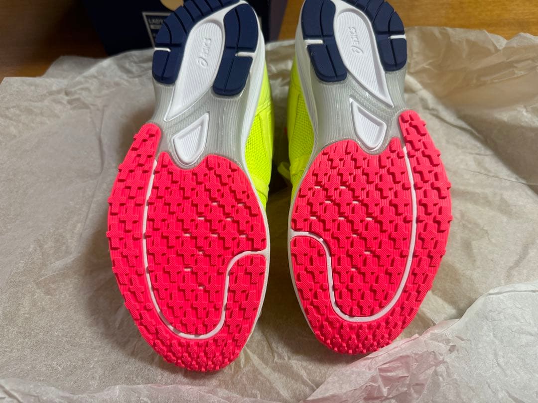 LADY LYTERACER TSランニングシューズ(asics)