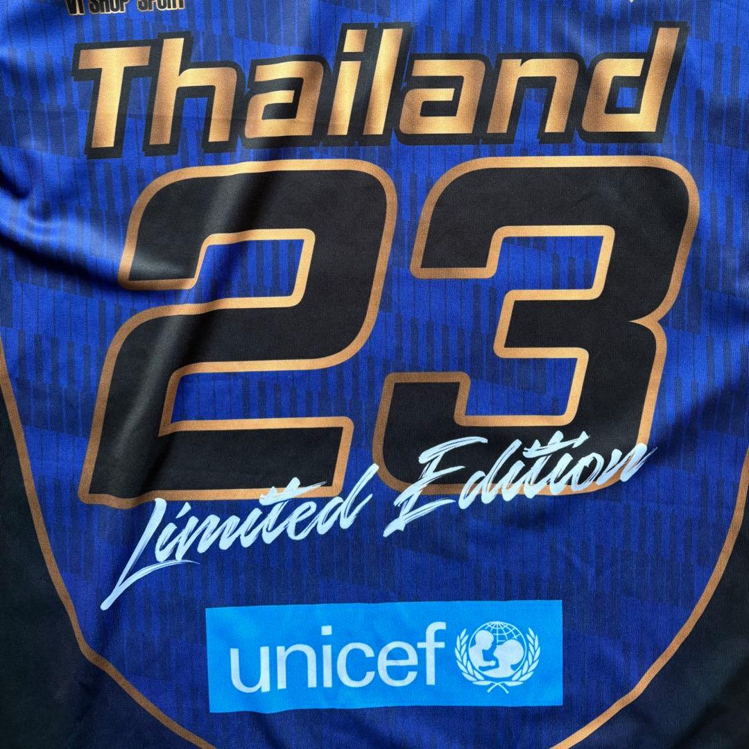 タイ プラクティスシャツ ビアチャン チャーン サッカーシャツ M Tシャツ 青