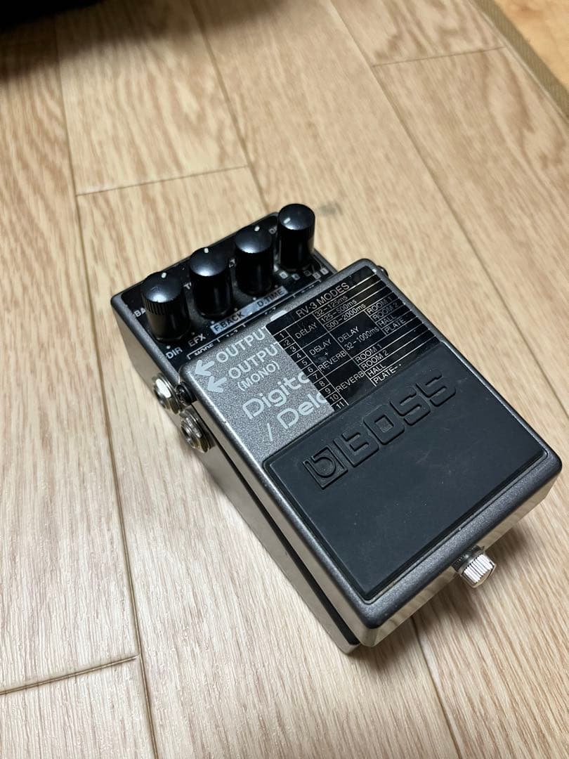 BOSS RV-3 リバーブ