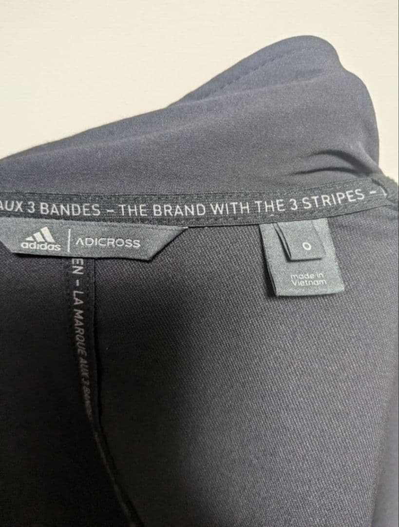 adidas ADICROSS ブラックジャケット