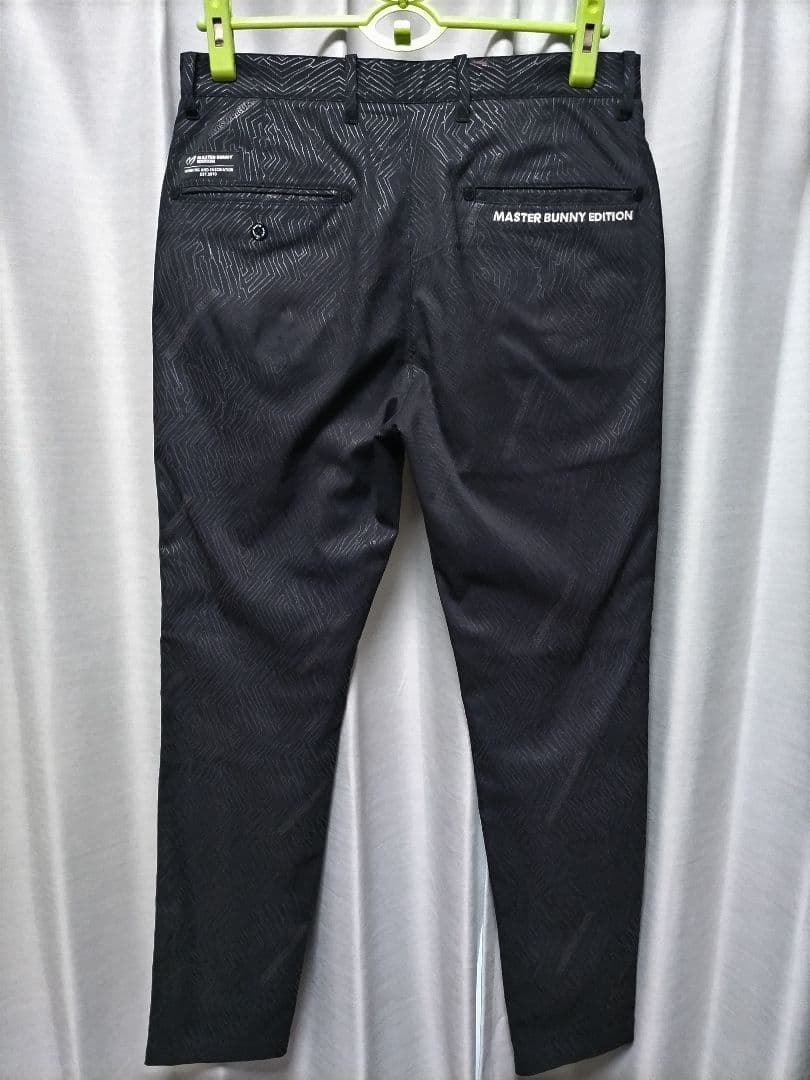 マスターバニー　ストレッチ　パンツ　総柄　黒