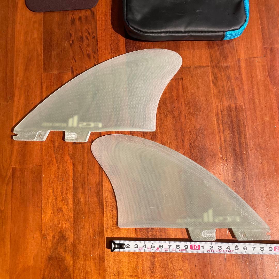 FCS II RETRO KEEL twinフィンセット