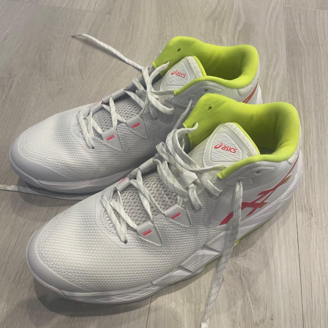 asics アンプレアルス2バスケットボールシューズ ホワイト/イエロー