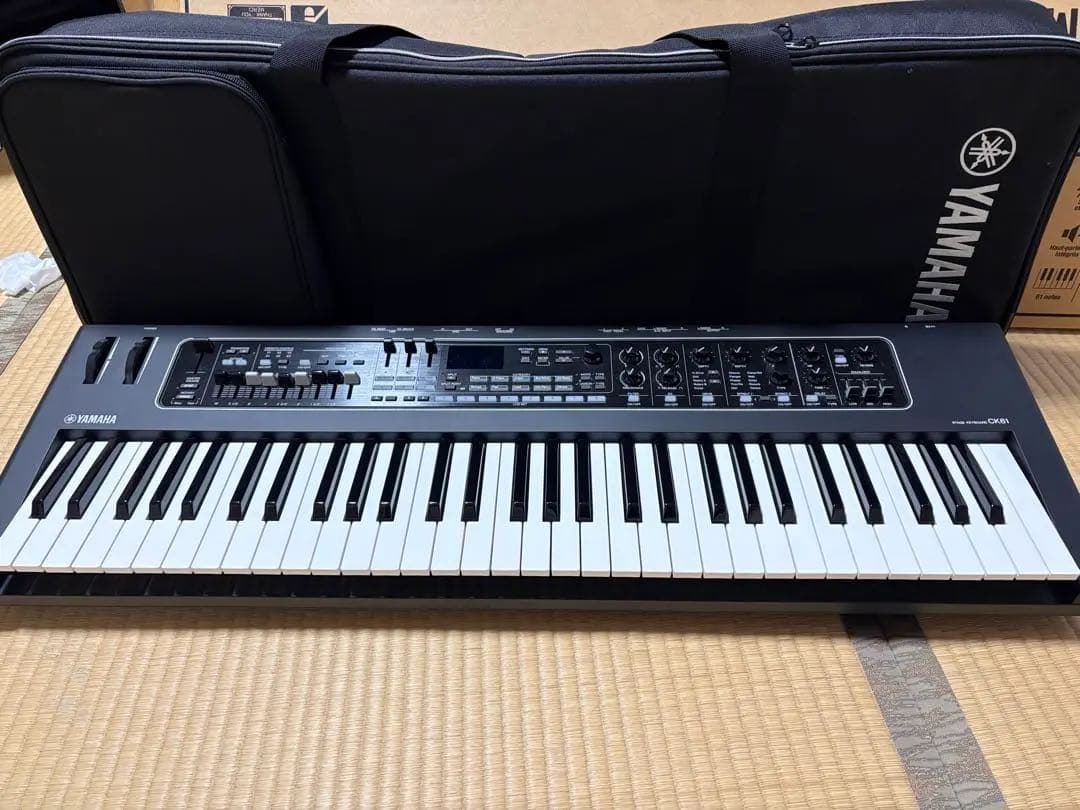 【美品】YAMAHA CK61 専用ケース付きと保証書付き　動作確認済