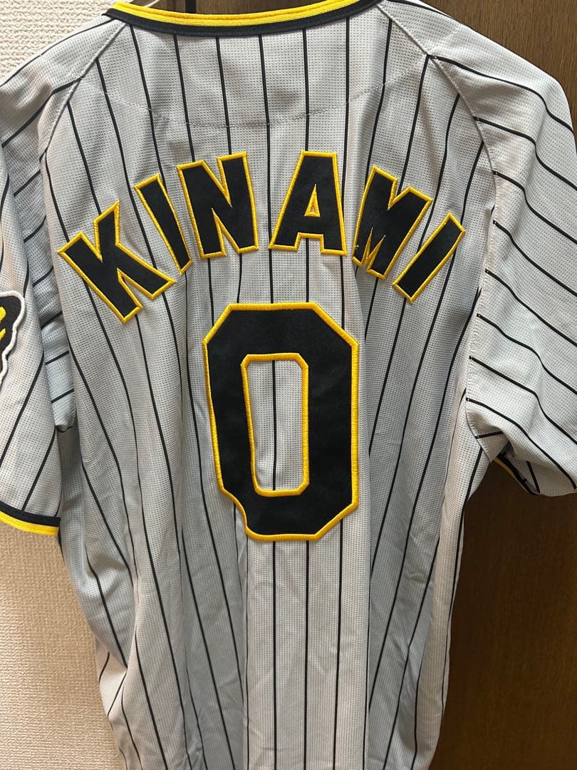 お値下げしました 阪神タイガース木浪聖也 ビジターユニフォーム Mサイズ
