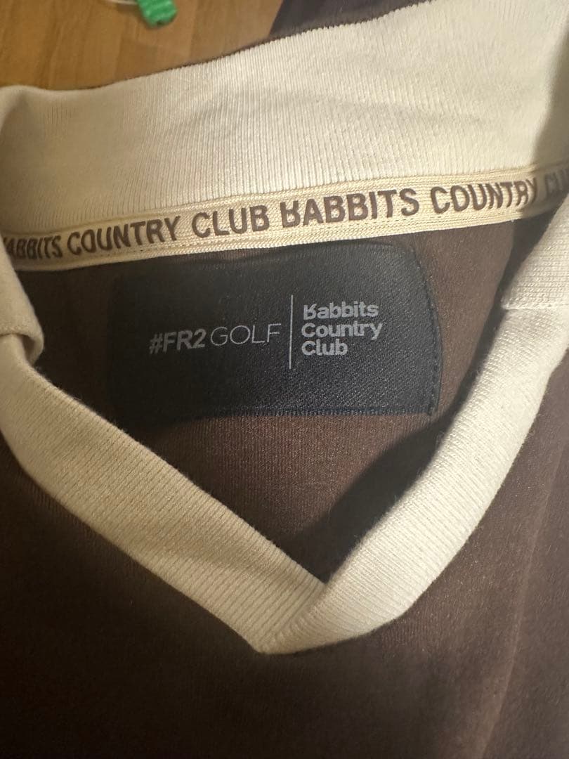 Babbits Country Club ブラウンVネックシャツ＆スカート