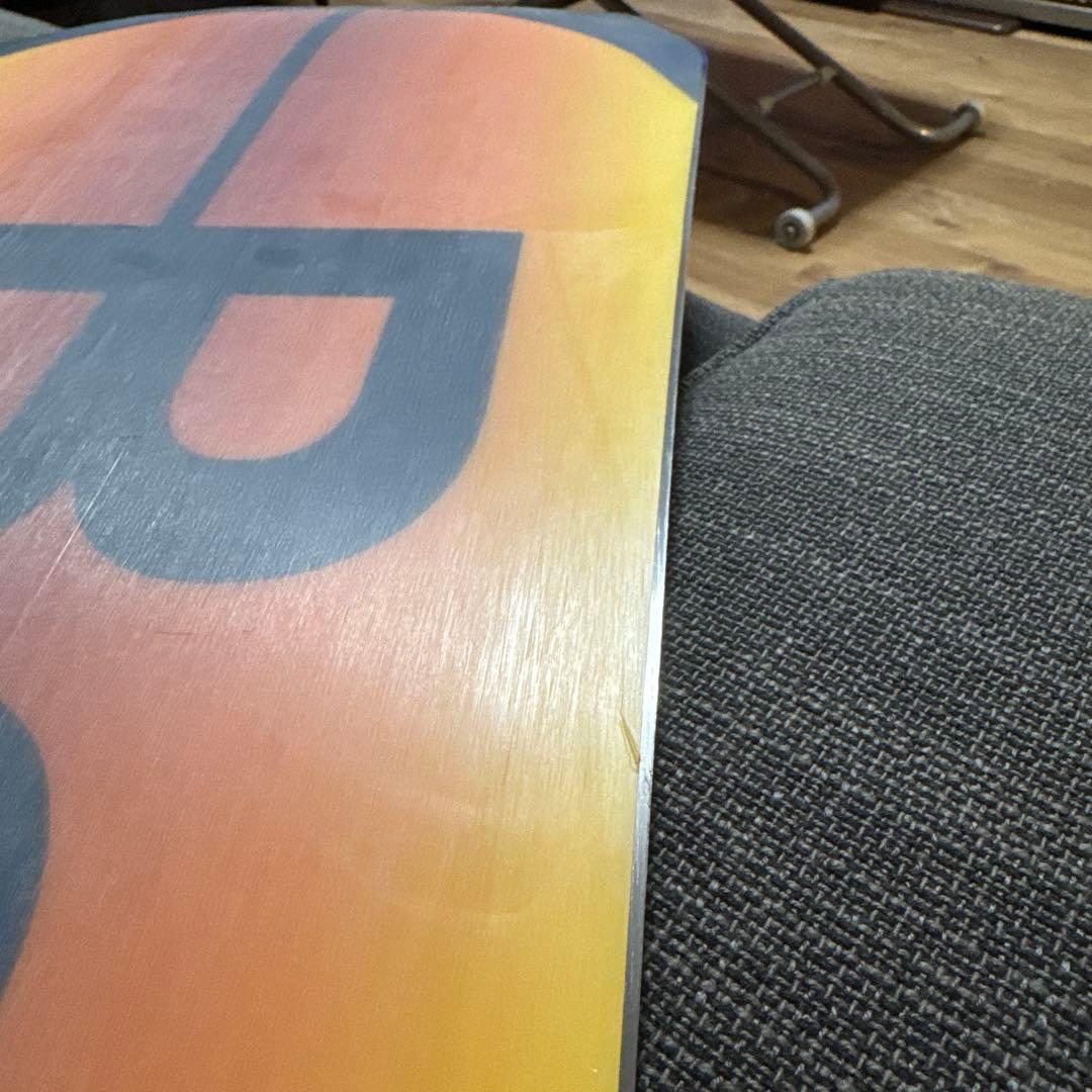 スノーボード Bataleon Funk.Kink 154 cm