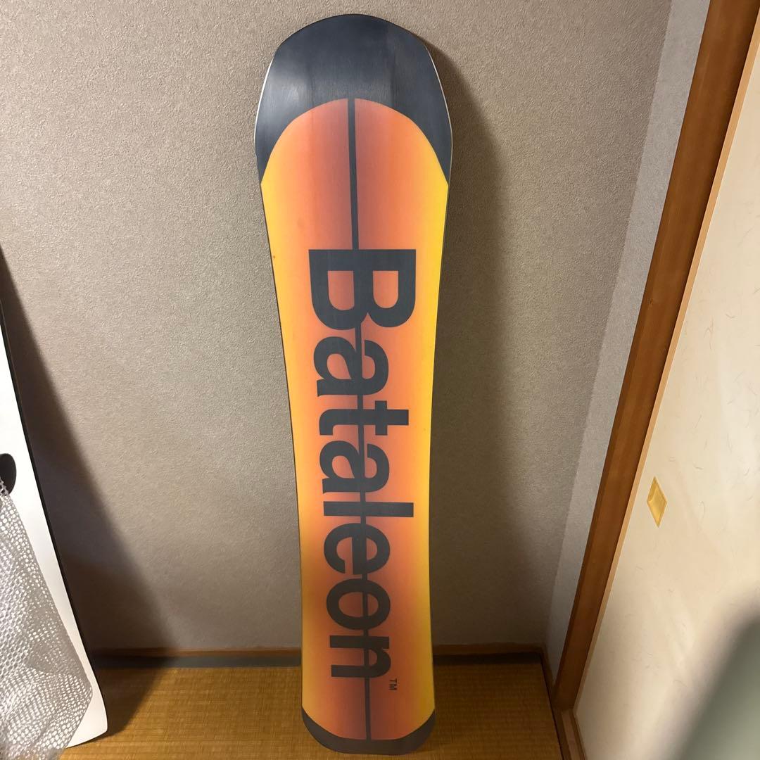 スノーボード Bataleon Funk.Kink 154 cm
