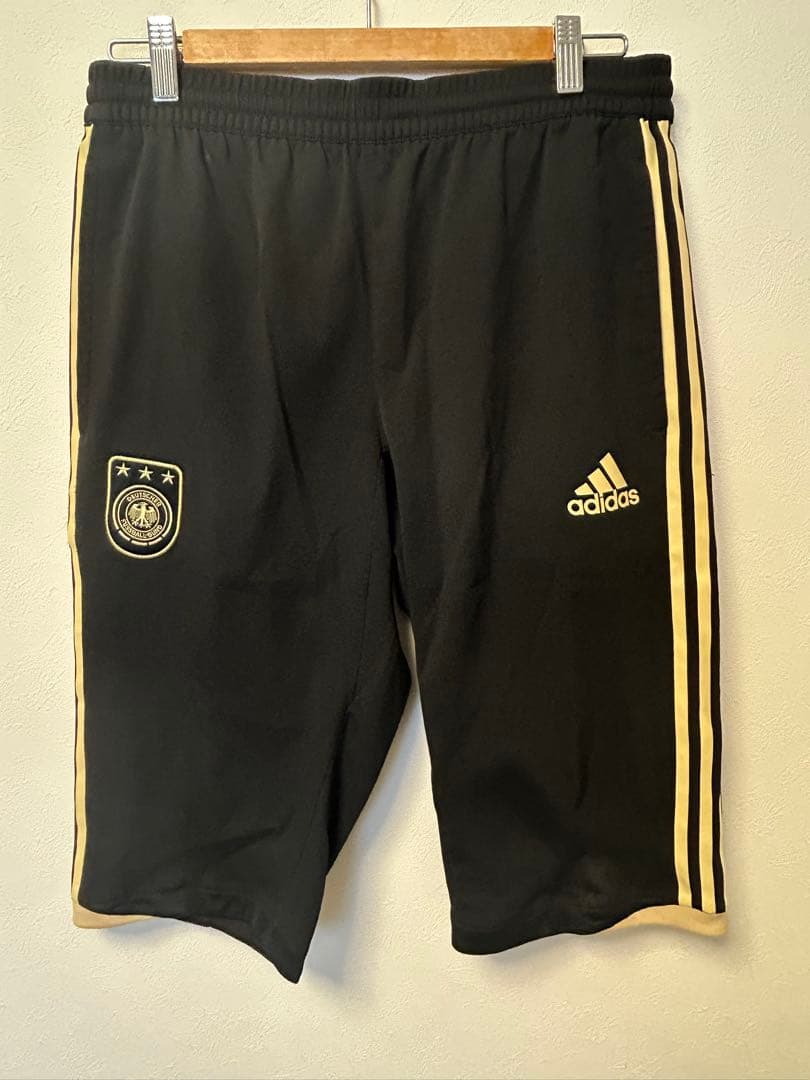 adidas ドイツ代表 10/11 アウェイ レプリカシャツ&ハーフパンツ