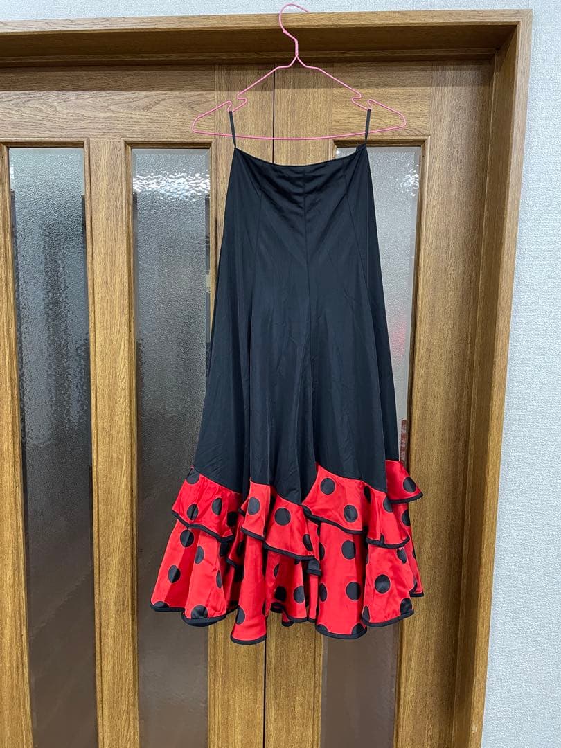 フラメンコ衣装 Mサイズ 黒×赤ドット 豪華フリル セット 舞台衣装　美品