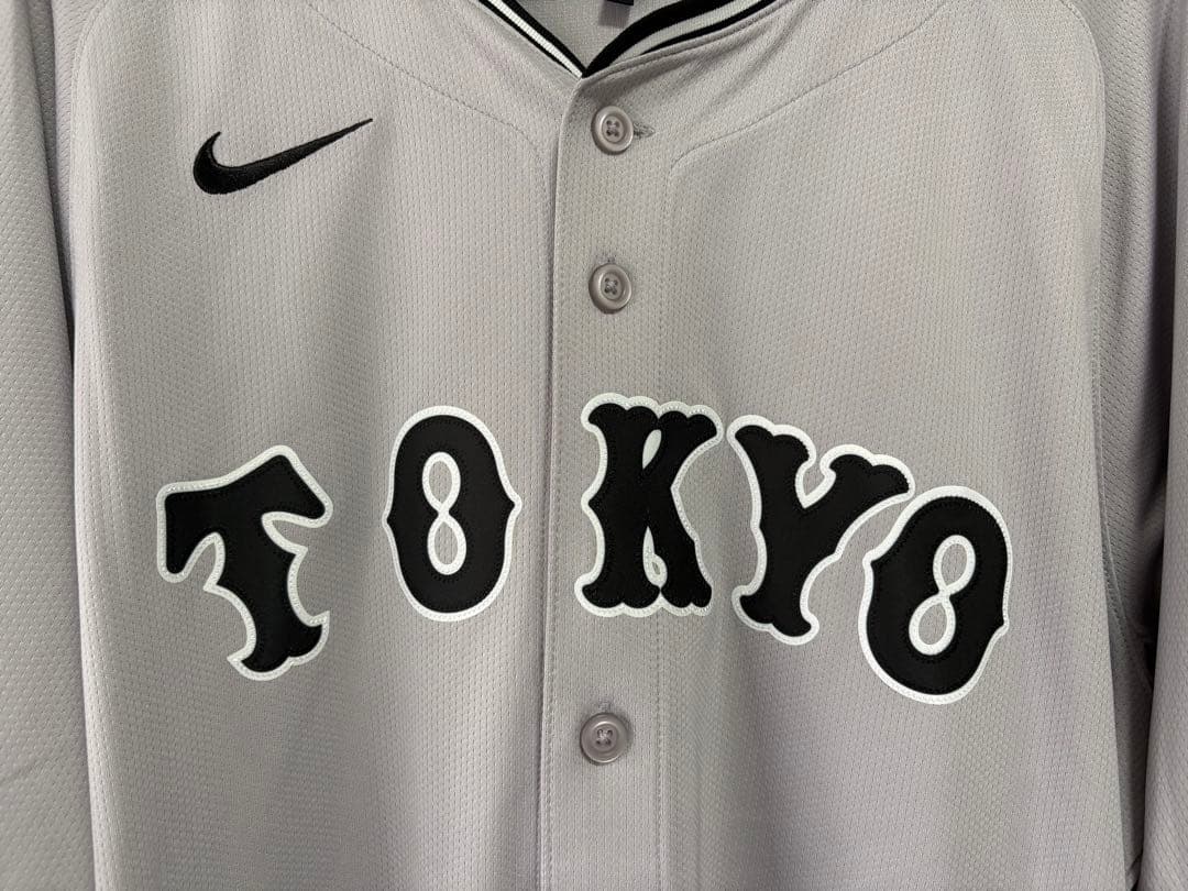 ブルージェイズ　ジャイアンツ　岡本和真　ビジターユニフォーム　優勝ワッペン付き