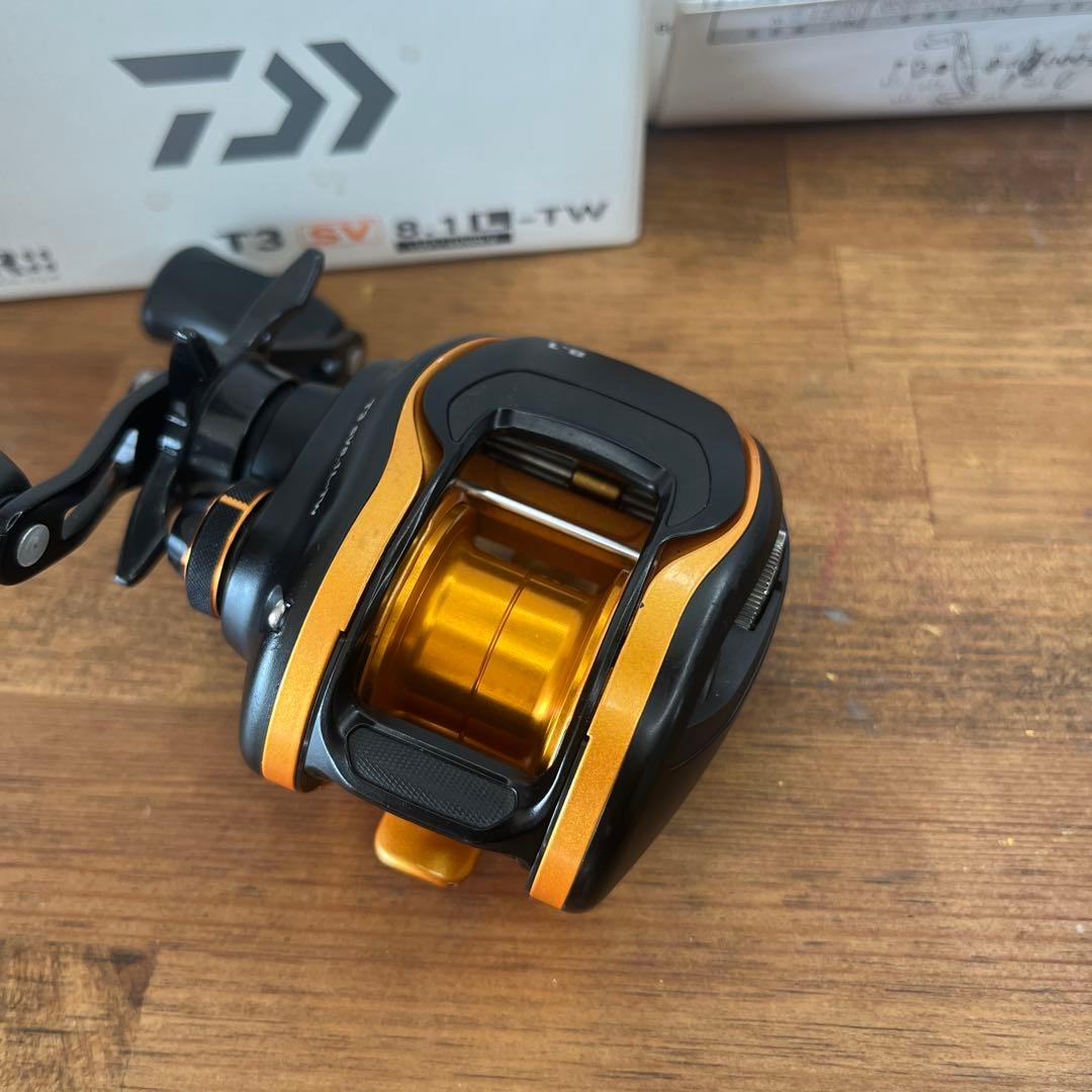 ダイワ　daiwa t3 sv 8.1 l-tw 左　美品　ベタつきなし