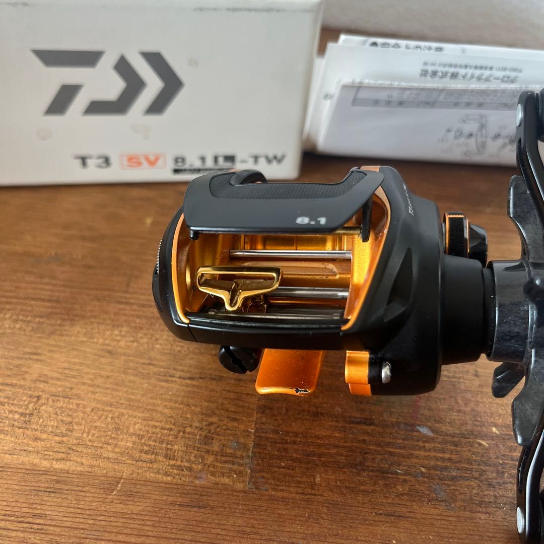 ダイワ　daiwa t3 sv 8.1 l-tw 左　美品　ベタつきなし