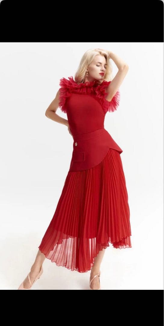 週末セール❤️新品　社交ダンス　スカート dancequeen 赤