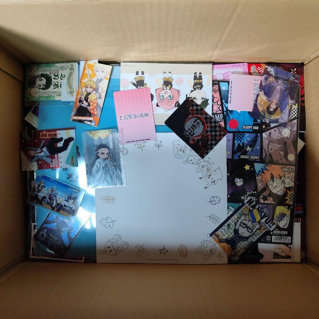 アニメ 紙製 キャラクターグッズ 大量 まとめ売り　セット 800点以上