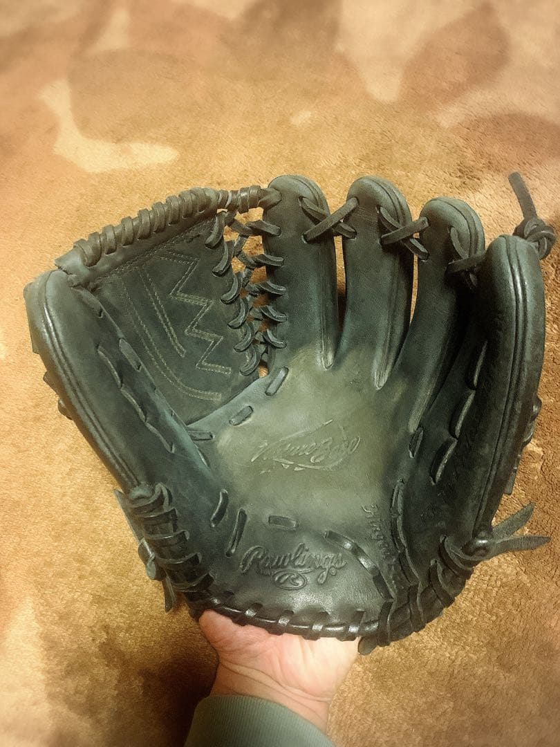 ローリングス Rawlings 投手用野球用グローブ　五十嵐亮太モデル
