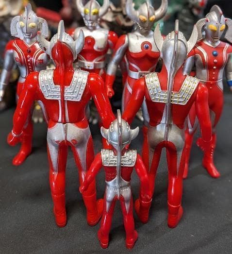 ウルトラマンタロウ＆登場怪獣・宇宙人（バンダイ）ソフビフィギュア14体セット＋５