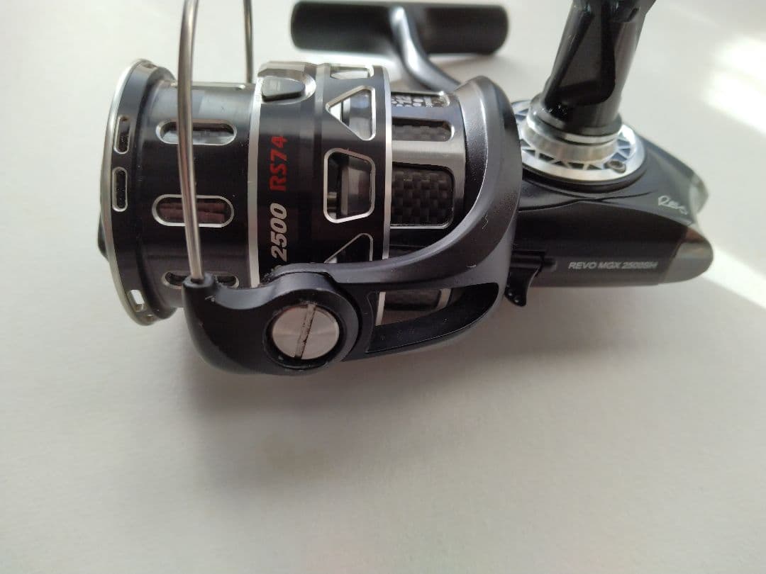 アブガルシア レボMGX 2500SH