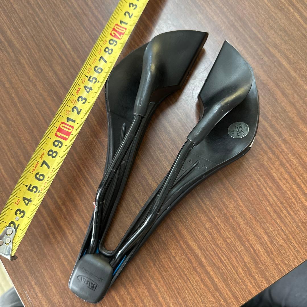 Selle Italia SP-01 ブラックサドル