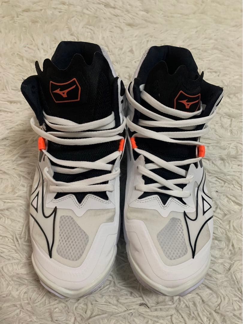 Mizuno Wave Lightning Z8 ミズノ　スニーカー　28㎝
