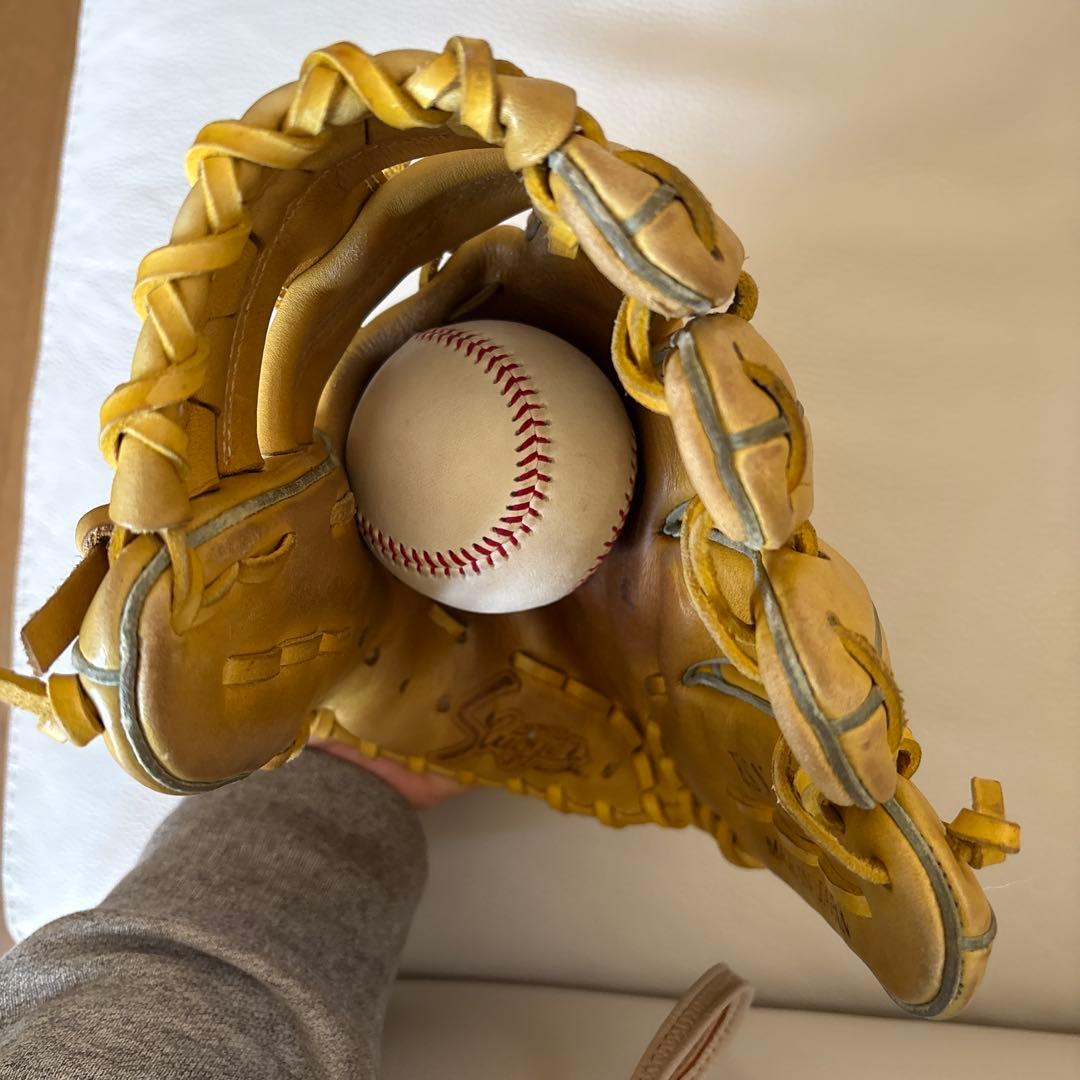 久保田スラッガー　軟式　内野手用グローブ　イエロー　グローブ袋付き