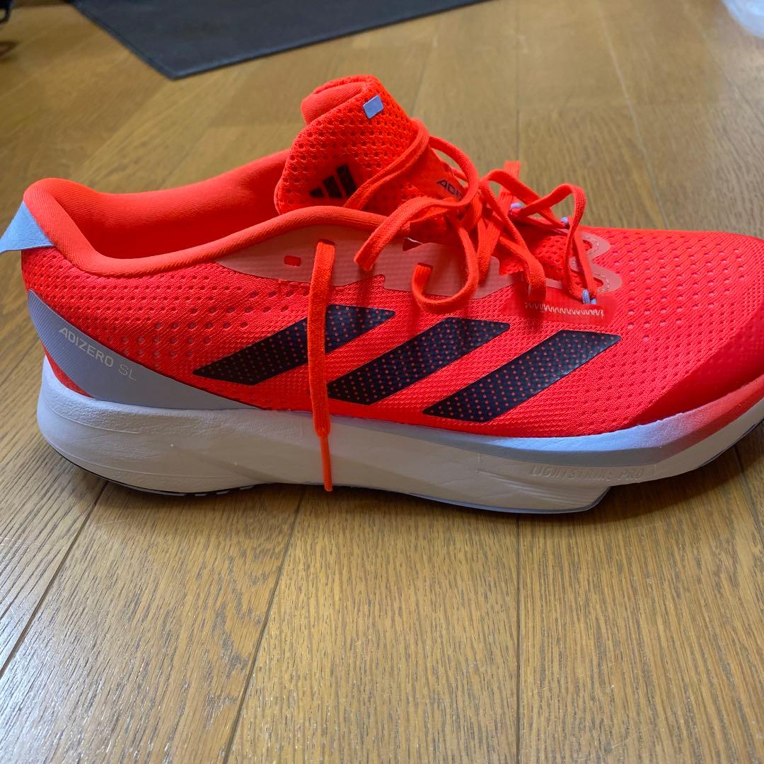 アディゼロSL、ランニングシューズ、25.5、赤色、adidas、軽め